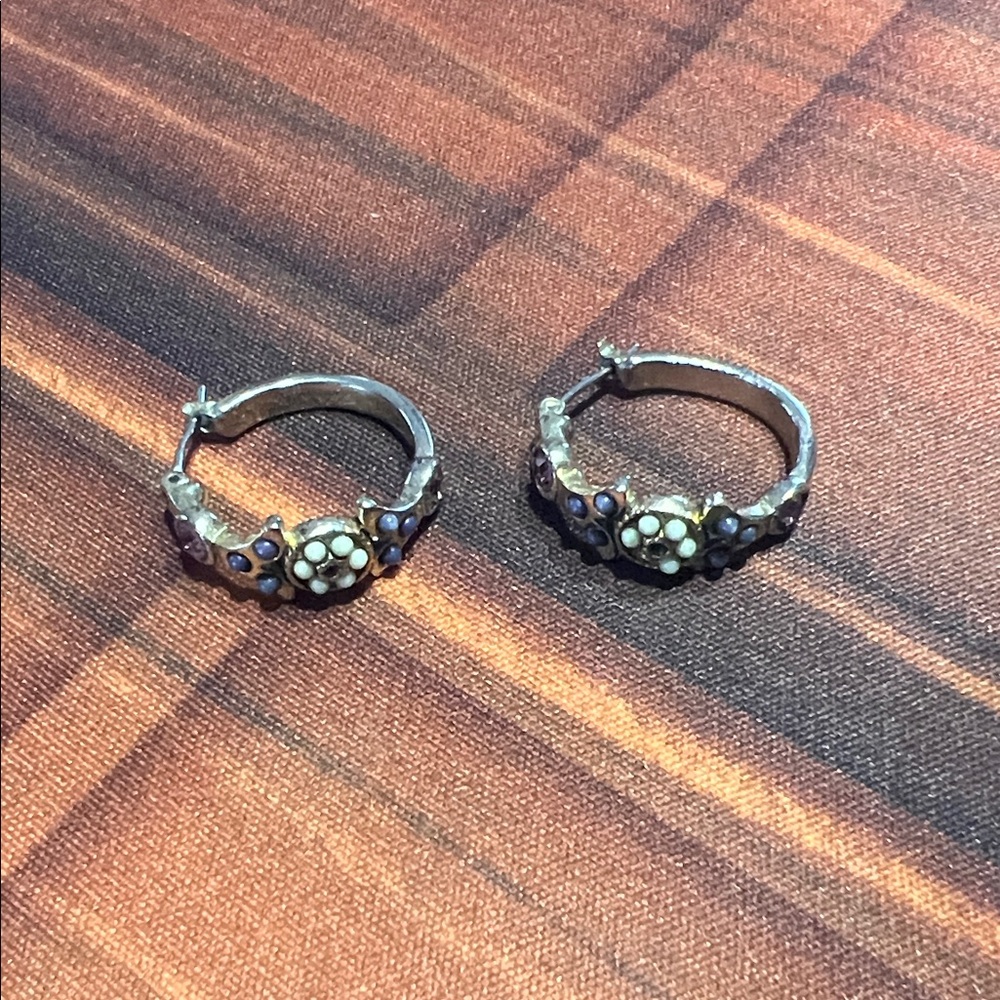 Elegant Gold and Silver Bracelet Set - Picture 3 of 3